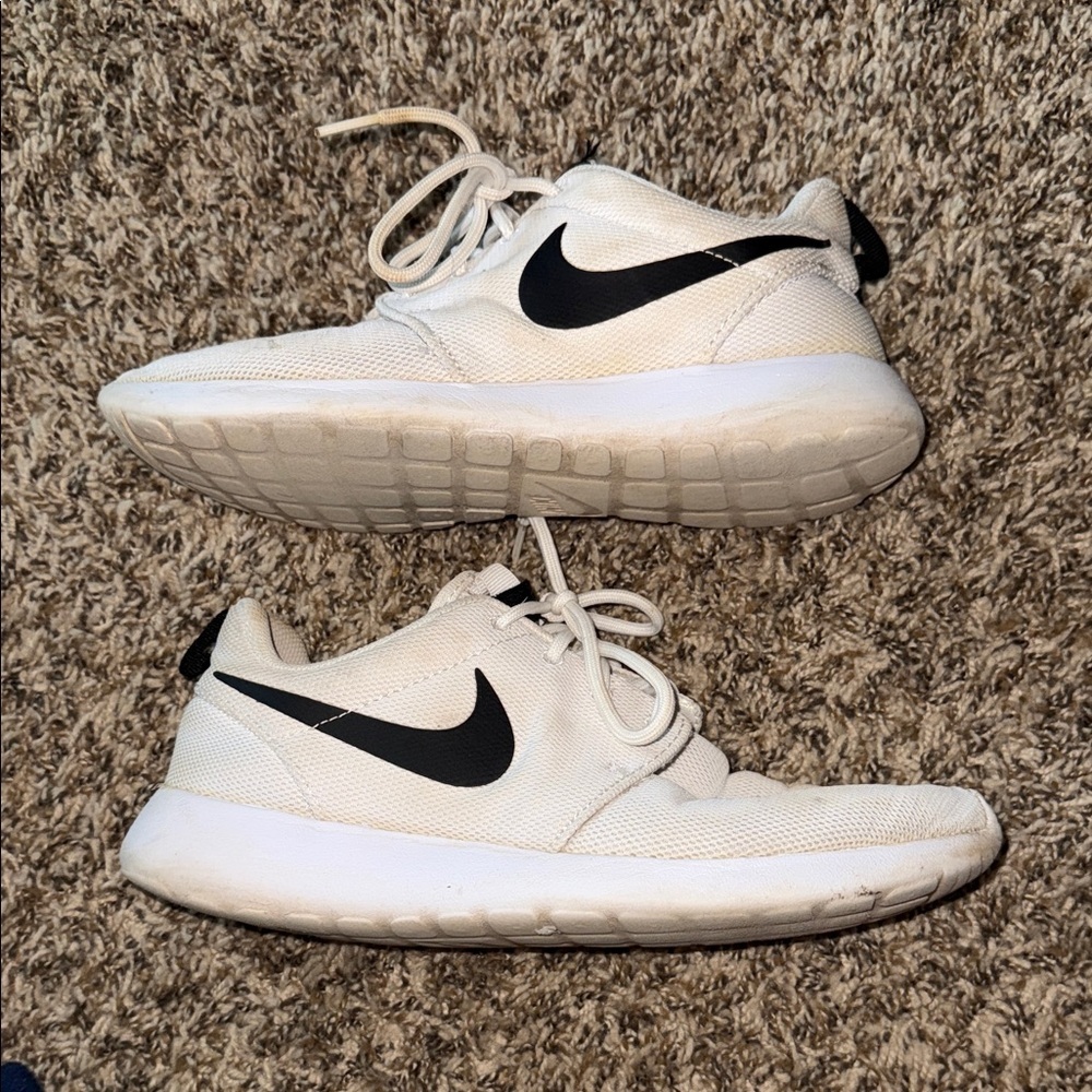 Women’s Nike Roshe